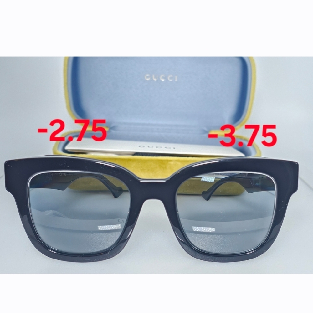 Gucci Black prescription Sunglasses with Gold Logo Strength -2.75 and -3.75 - Picture 9 of 9